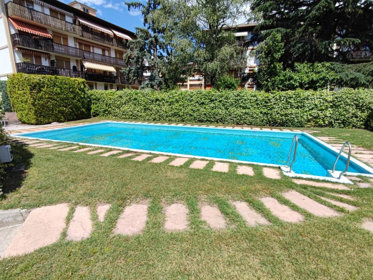 Corn Under: Eigentumswohnung Mit Aussenpool 메라노 외부 사진